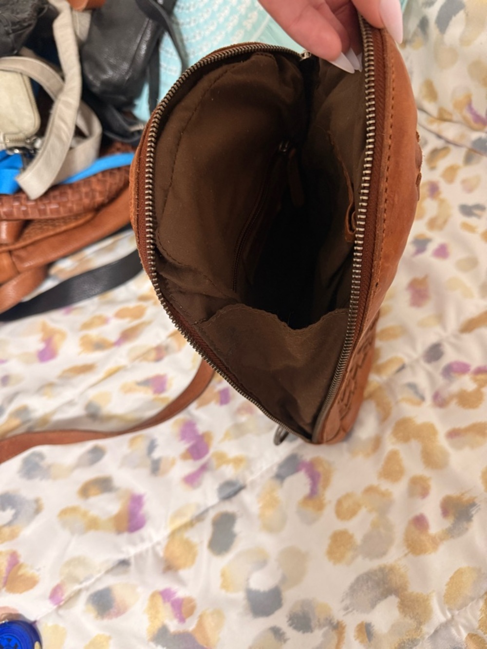 Brown Leather Woven Sling Bag - Picture 5 of 5